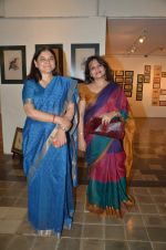maneka gandhi,Ananya Banerjee at antique Lithographs charity event hosted by Gallery Art N Soul in Prince of Whales Musuem on 3rd Aug 2012 (16).JPG